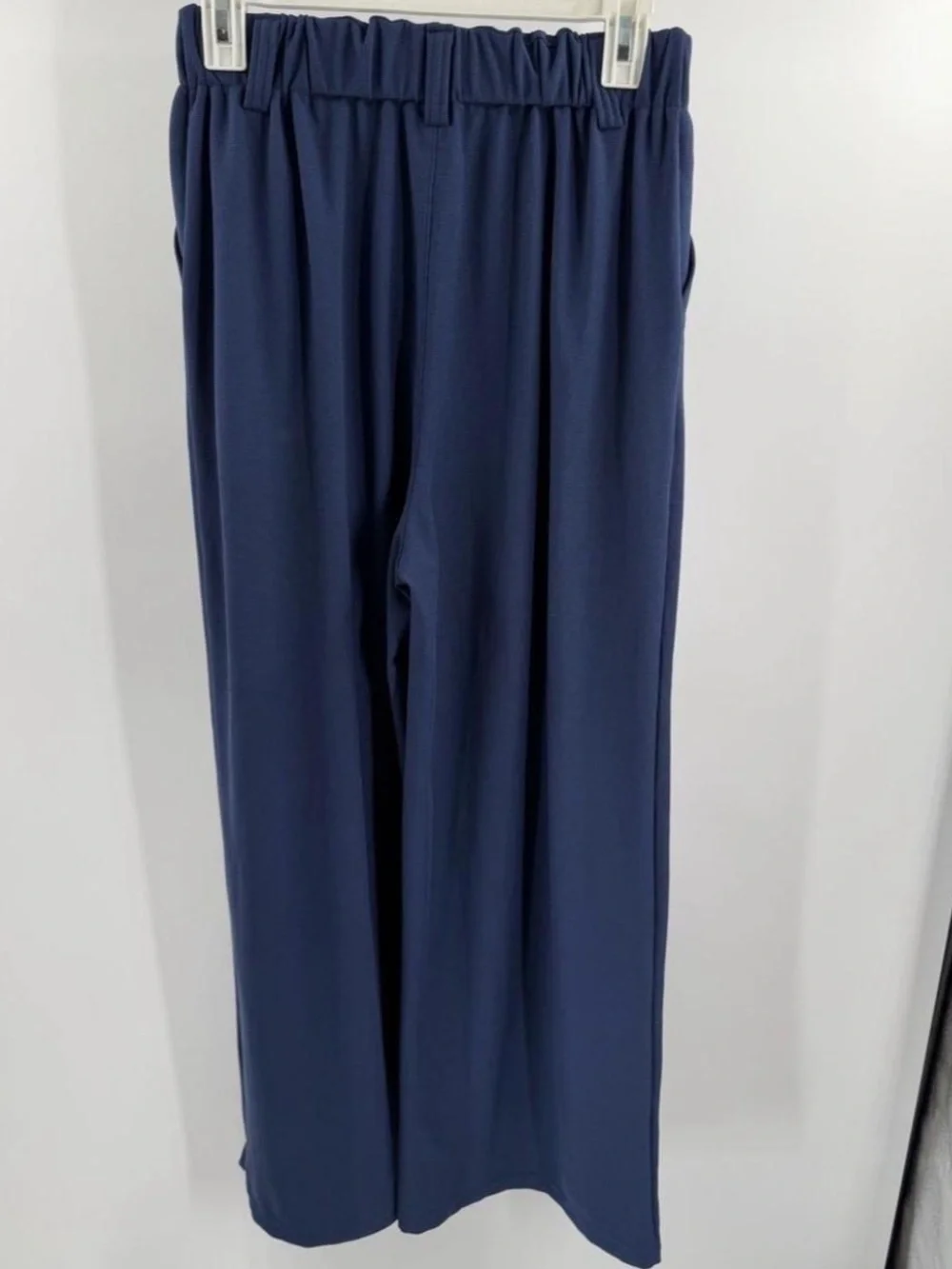 HALARA Navy Wide Leg Pleated Pants